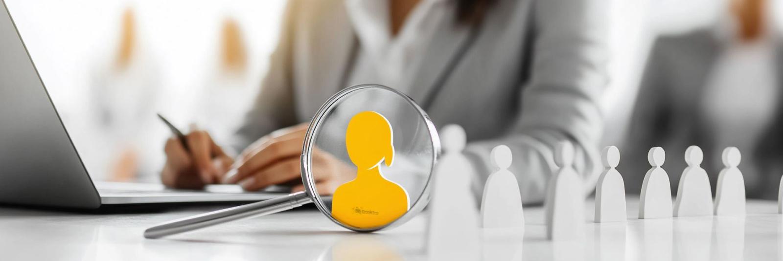 Navigieren in Personalangelegenheiten: Die Rolle des Service Centers